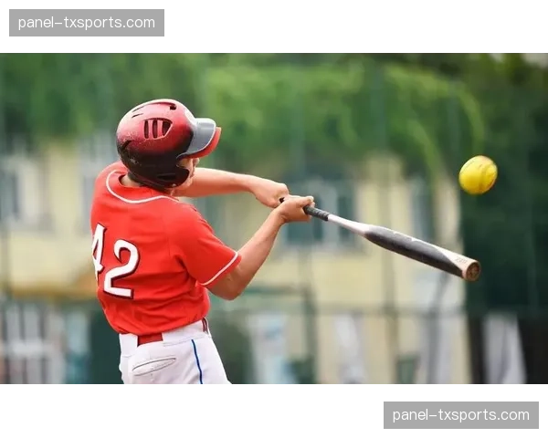 爱荷华州立大学垒球队2月8日5-3战胜北爱荷华大学,客场表现稳健 爱荷华州立大学垒球队2月8日5-3战胜北爱荷华大学,客场表现稳健